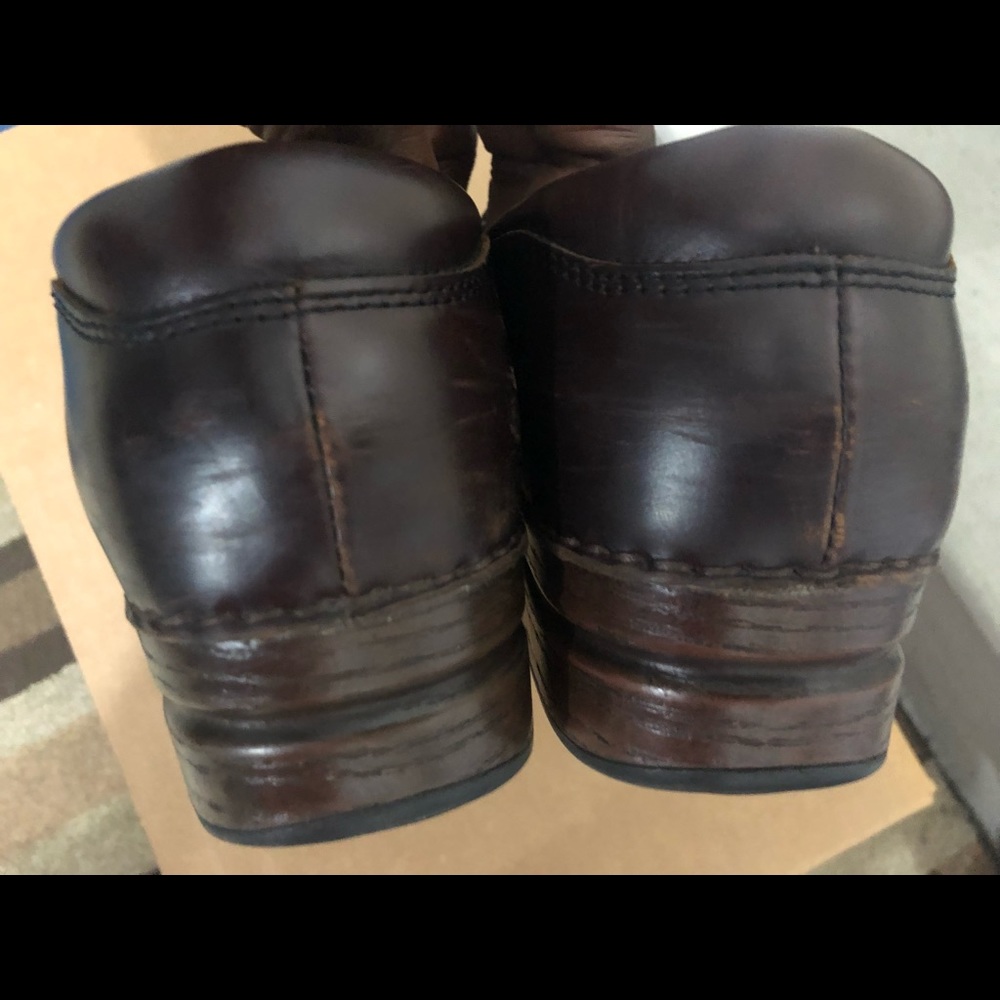 Shoes - Picture 4 of 7